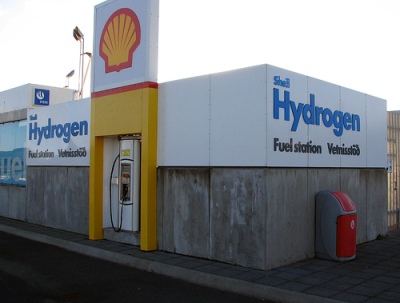 La Puglia va a idrogeno, prima rete di distributori per auto al mondo