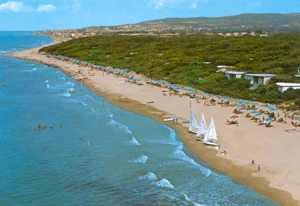 le-vacanze-al-mare-scegliete-le-bandiere-blu-foto.gif