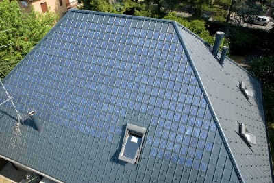 Energia solare: cosa sono le tegole fotovoltaiche?