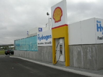 Shell: a fine mese pronto il distributore di idrogeno a Santa Monica Boulevard