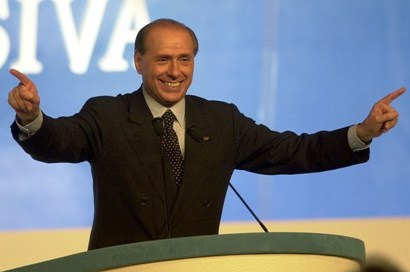 Berlusconi promette 13 milioni di euro per mezzi non inquinanti