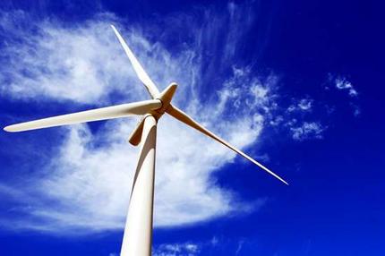 Una rivoluzione energetica anche in Italia, firmato accordo su energie rinnovabili tra ambientalisti e industriali