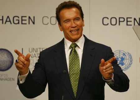 Schwarzenegger propone un vertice-bis per ogni nazione