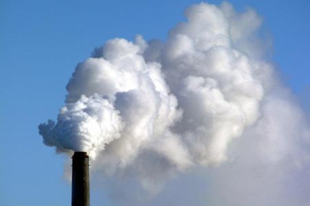 Le concentrazioni di CO2 nell'atmosfera riprendono a salire nel 2010