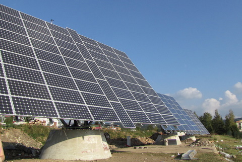 Fotovoltaico: TerniEnergia punta sugli impianti di grandi dimensioni