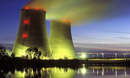 centrale nucleare inquinante