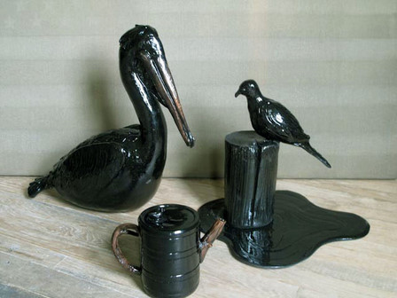 Marea nera, animali immortalati nel petrolio