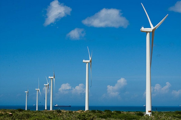 Rinnovabili: Puglia, novità per eolico e fotovoltaico