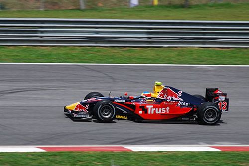 Formula Uno ancora più green: dal 2013 -35% nell'uso di carburante