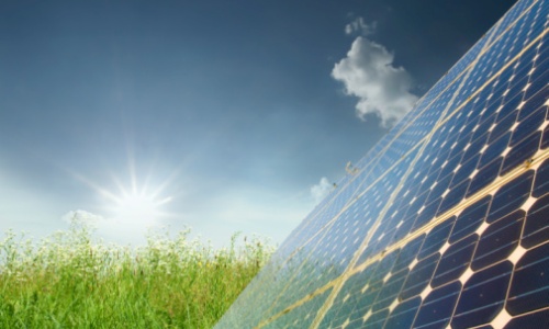 Energia pulita, a Lodi inaugurata la prima maxi serra solare