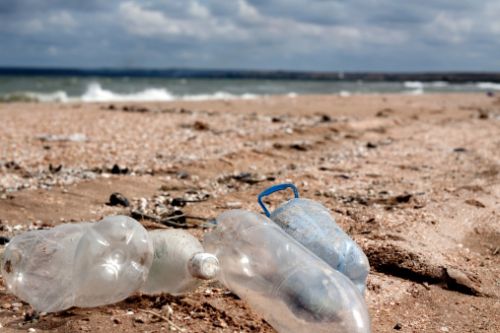 Legambiente recupera 50 tonnellate di rifiuti dalle spiagge italiane