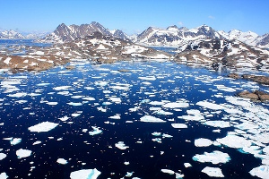 Groenlandia, 97% dei ghiacci in preda allo scurimento  