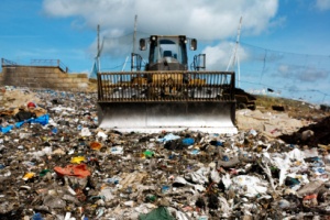 Ambiente, nel mondo il 70% dei rifiuti finisce in discarica