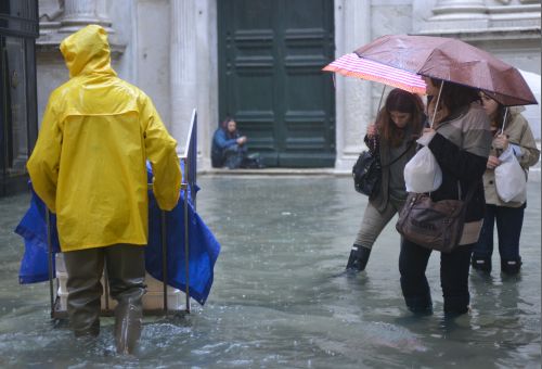 italia sotto l'acqua dissesto idrogeologico cambiamenti climatici