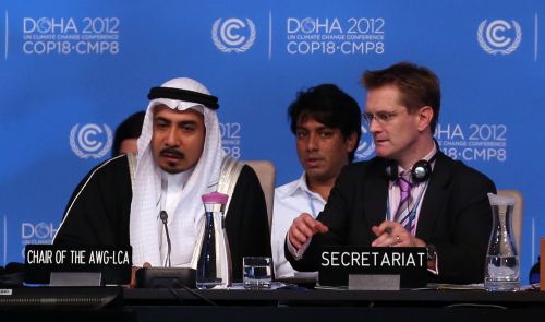Conferenza di Doha, trovato l'accordo al ribasso