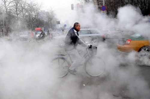 Emissioni auto, anche la Cina decide di smettere di inquinare