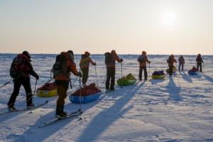 Greenpeace al Polo Nord contro trivelle e pesca eccessiva