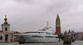 venezia bando barche combustibili fossili