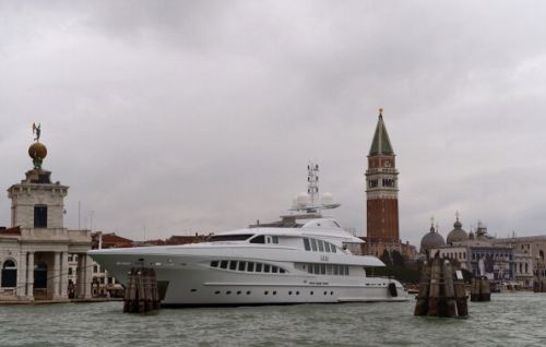 Venezia mette al bando le navi a combustibili fossili...almeno per qualche ora