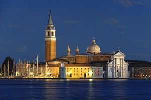 Grandi navi a Venezia, per Lupi e Orlando la soluzione entro ottobre