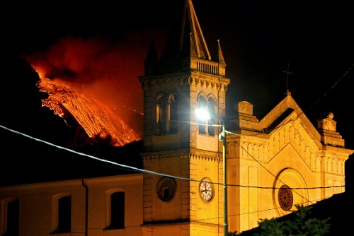 Eruzione Etna 2013, foto e immagini del vulcano