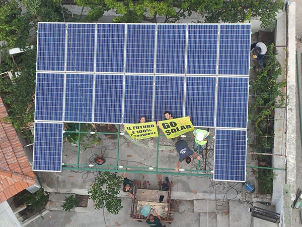 In Turchia, pannelli solari contro il carbone